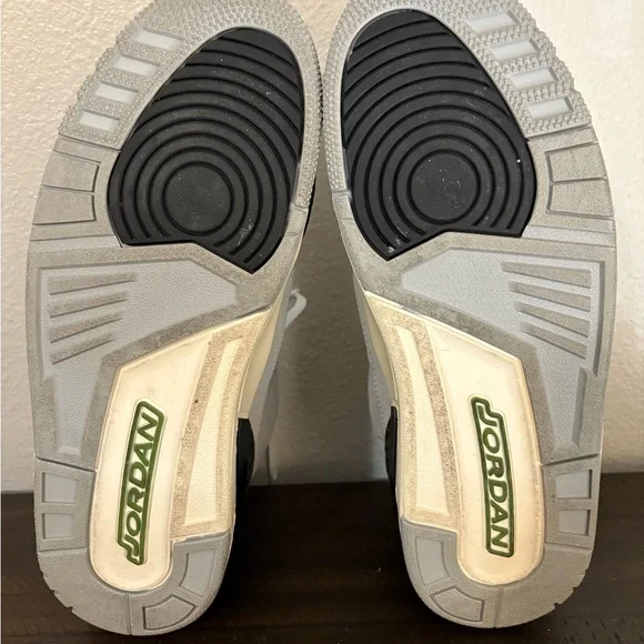 Jordan 3 Size 10 Chlorophyll - Picture 8 of 8